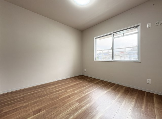 【洋室】 | シャレール新座　(志木本店) | 洋室6帖(西側)
