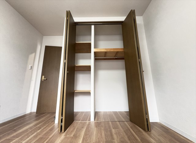 【収納】 | シャレール新座　(志木本店) | 棚付きクローゼット