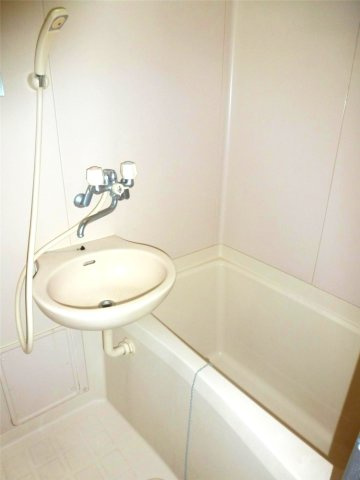 トピアⅡの浴室|洗面付きバス