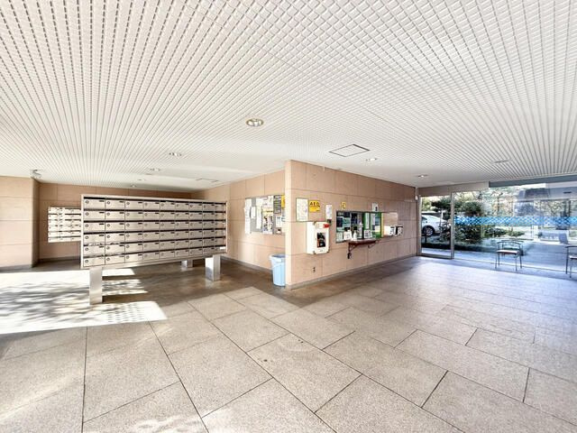 ウィンザーハイム南砂のロビー