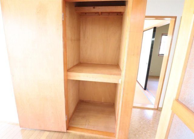 リバーシティ杉森Dの収納