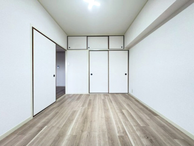 【駐車場】 | プチロイヤル緑地公園