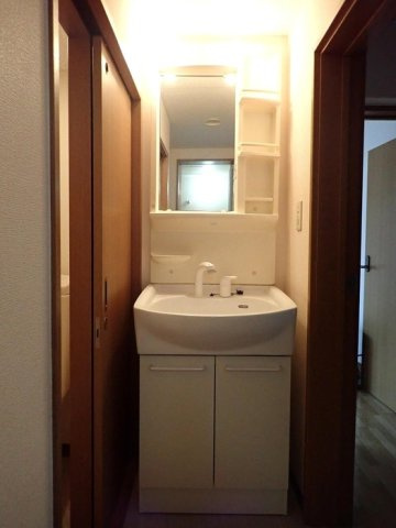 【独立洗面台】 | グランコートビワコ | 独立洗面化粧台付き