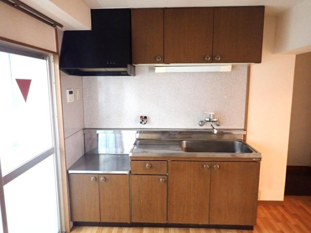 【キッチン】 | グランコートビワコ | キッチンです