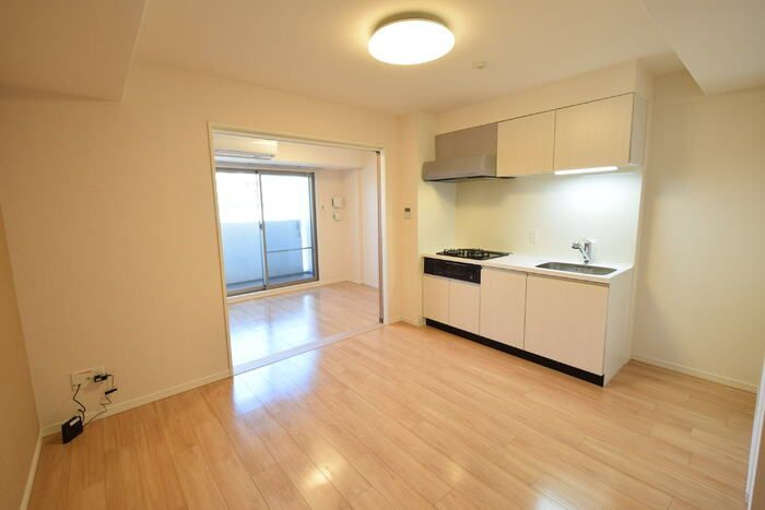 神戸Harborside　萬利Residenceの居間・リビング