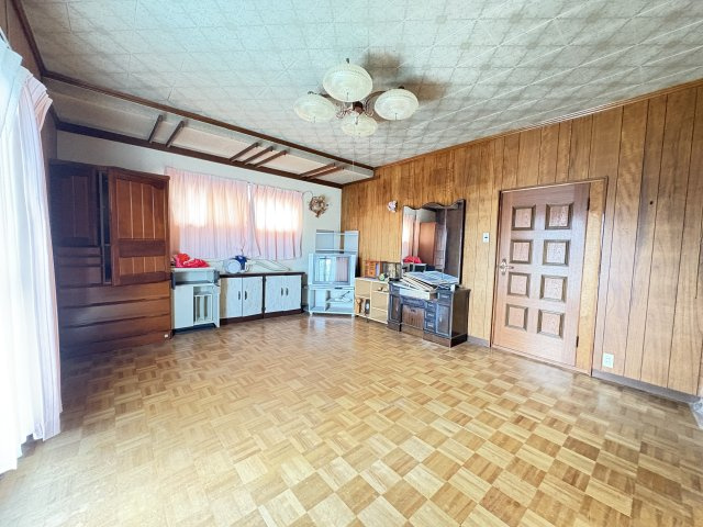 桜井市西之宮の居間・リビング|ゆったり過ごせる居間です