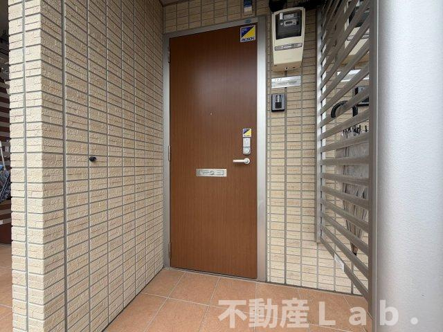 ルグランコート　A棟のエントランス
