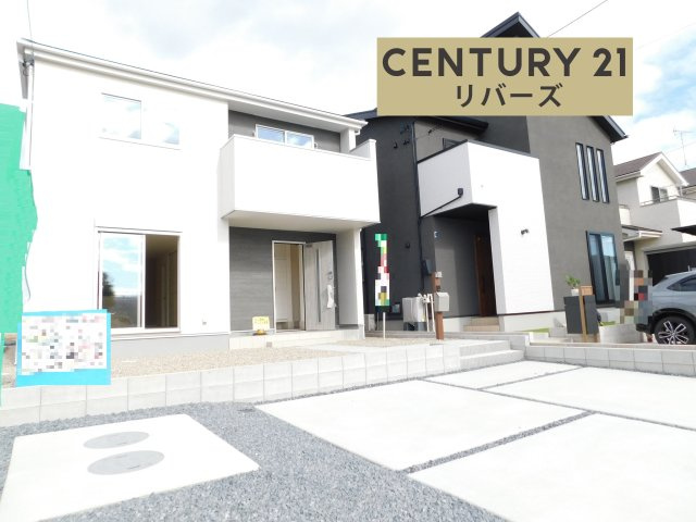 稲沢市梅須賀町西北切の新築一戸建の外観|◇限定１棟◇　　新価格！！いつでもご案内出来ます♪（お問合せ当日、平日、水曜、夜間でもＯＫ）　南向き！　敷地５０坪超！　駐車並列３台ＯＫ　南面に広い庭付き♪　収納豊富なプラン！