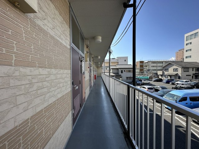 レオパレスコンフォートヒルズのその他|2階廊下