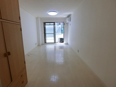 【内装】 | サンオプティ