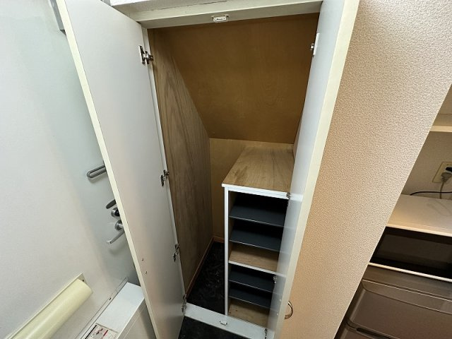 レオパレス太陽の玄関|シューズボックス