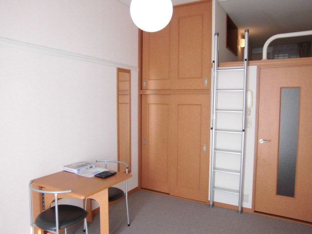 レオパレスアルファの内装|内装は落ち着いています