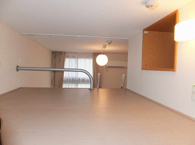 レオパレスアルファの寝室|寝室にいかがでしょうか