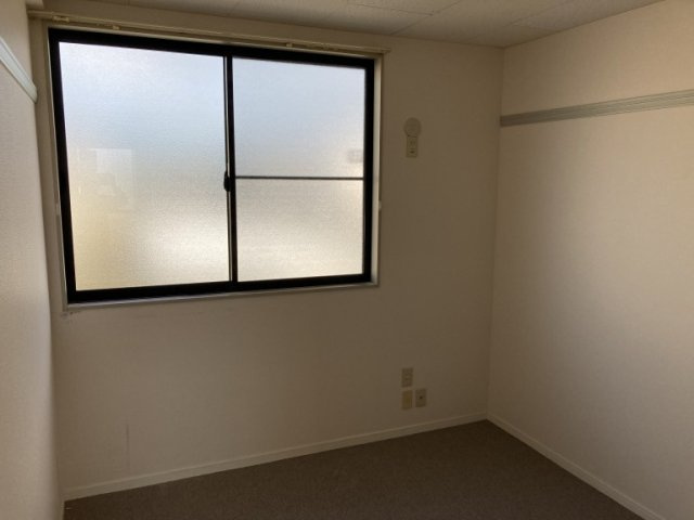 レオパレスアイビスの寝室|落ち着いた色調の寝室です