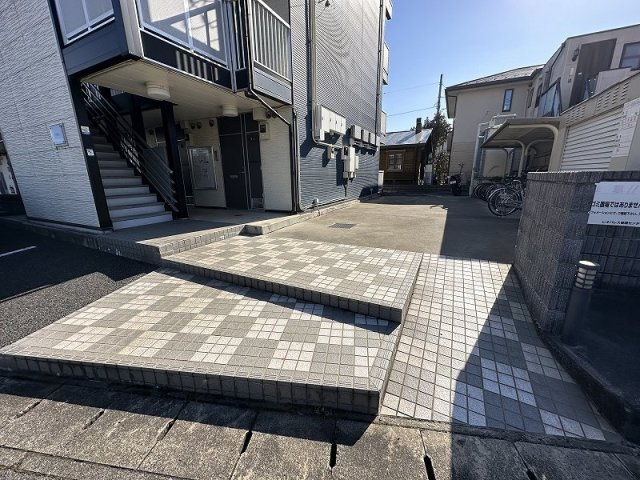 レオパレス中今泉のその他