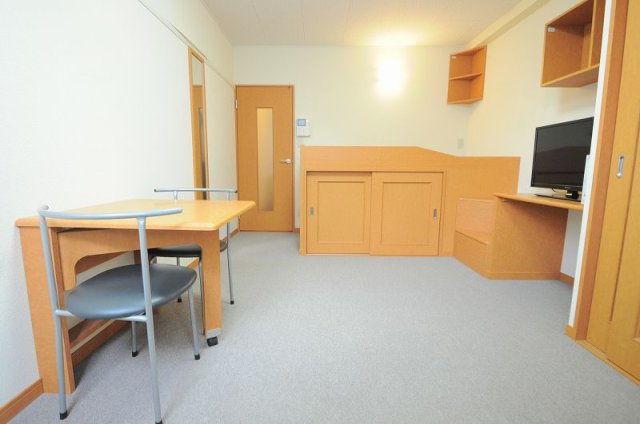 レオパレスパルの居間・リビング|リビングです