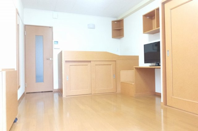 レオパレスサンライズの寝室|落ち着いて過ごせるお部屋なので、寝室にいかがでしょうか