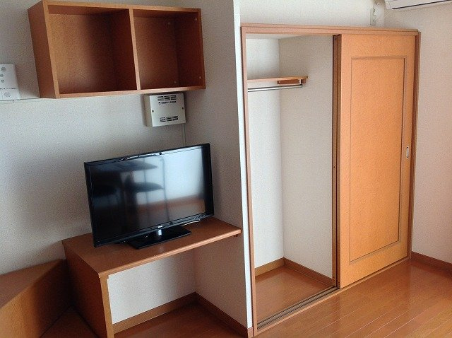 レオパレスサンライズの内装|明るい室内です
