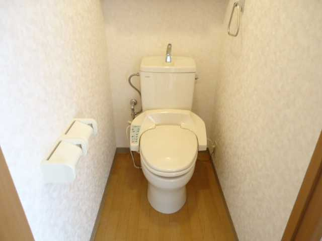 グランド・ソレイユのトイレ|シャワー付きトイレ