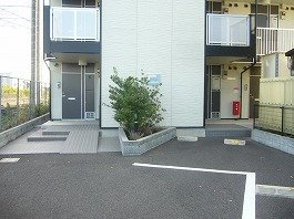 レオパレスティラーノのその他