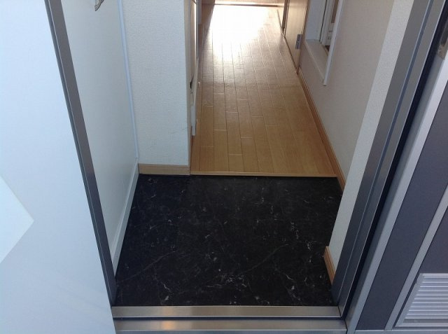 レオパレスティラーノの玄関|玄関です