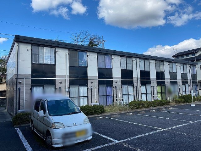 レオパレス中戸祭の外観|物件の外観です