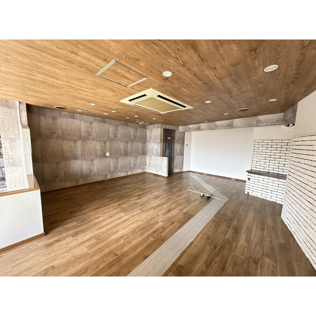 林ハイツⅠの居間・リビング|ゆったりとしたリビングです