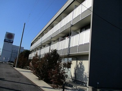 レオパレス宇都宮南の外観|建物外観を気になさる方へ、見た目の良い物件です