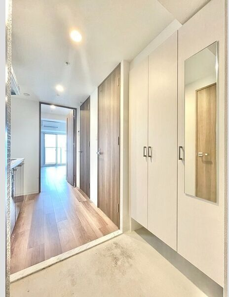 エスリード金山プルミエの玄関