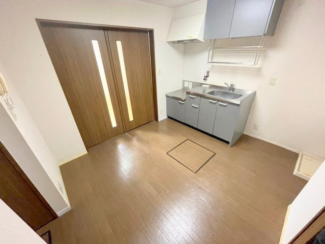 フォレスト光陽Bの居間・リビング