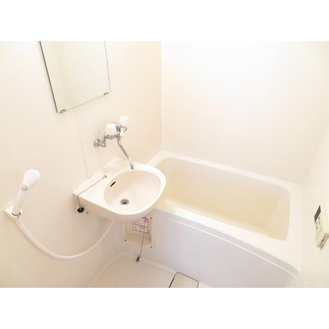 ティーエス・ハウスの浴室