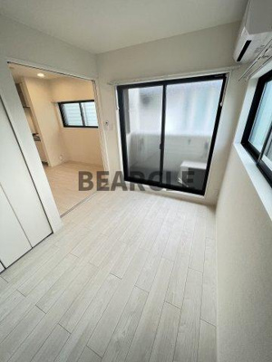 【洋室】 | スプランドゥール東九条