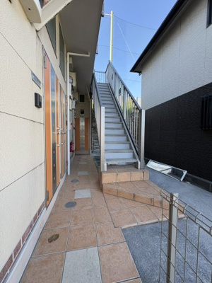 【ロビー】 | ユナイト東白楽ポルナレフ