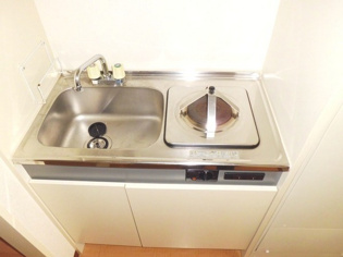 コンパクトなキッチンです！