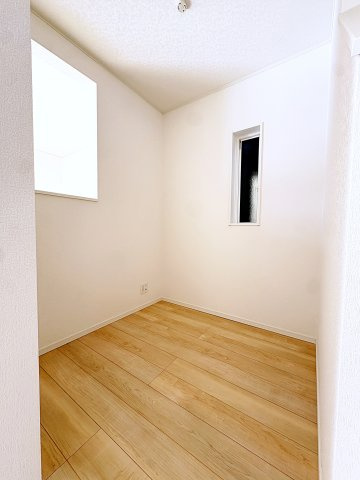 新築戸建・新築建売　福島市飯坂町湯野第7　湯野小・西根中のその他|リビングの隣には多目的に利用できるスペースあり！