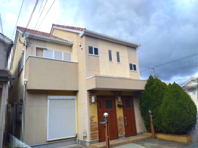 【外観】 | 泉大津市末広町1丁目　中古戸建 | 南海本線「北助松」駅まで徒歩10分の好立地！通勤通学もラクラク。スーパーやコンビニなどの生活利便施設も徒歩圏内に充実！