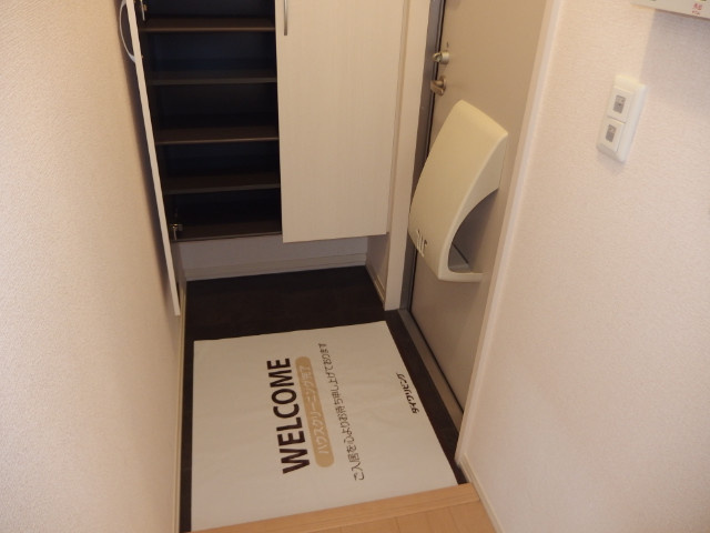 グランドハイツの玄関