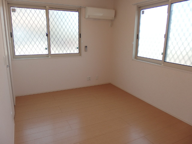 グランドハイツの洋室