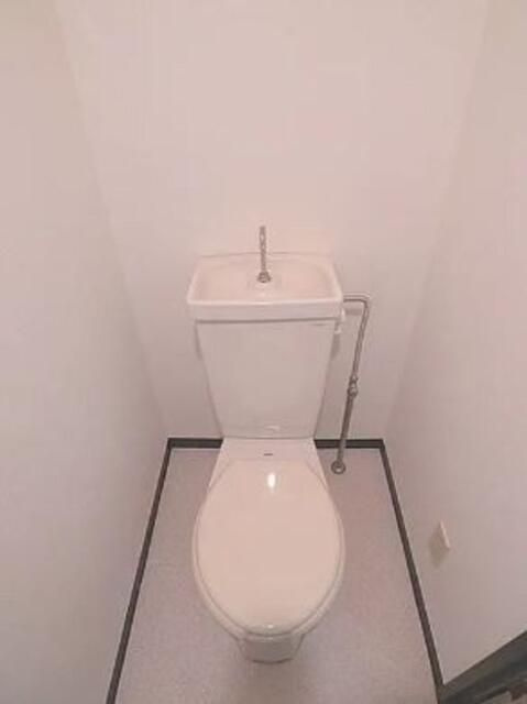 ジュネス八幡のトイレ