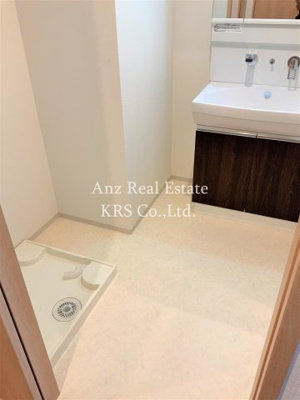 【設備】 | アルデールトモ北堀江 | 脱衣所部分です！洗濯機置場があります！