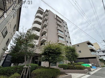 エレベーター付きで高層階も楽々♪