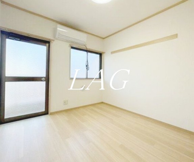 【居間・リビング】 | 柳本ビル | 洋室のお部屋です。