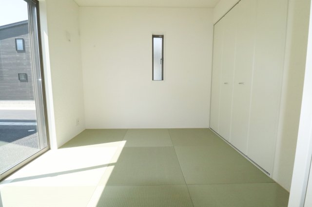 郡山市昭和1丁目第9　　　１号棟　　　芳賀小学校、郡山第４中学区の和室