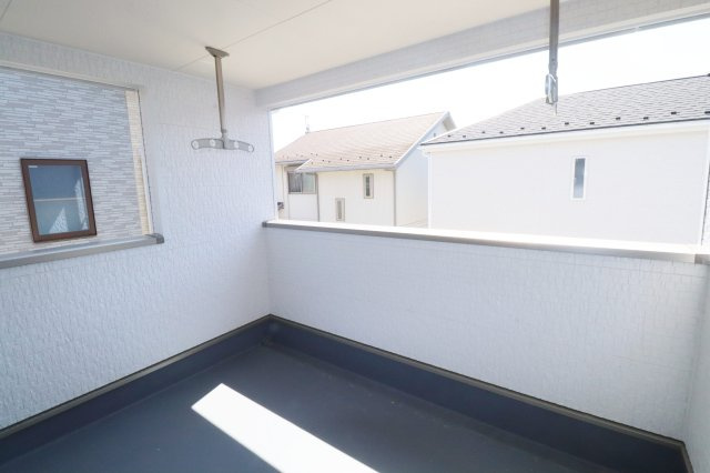 郡山市昭和1丁目第9　　　１号棟　　　芳賀小学校、郡山第４中学区のバルコニー