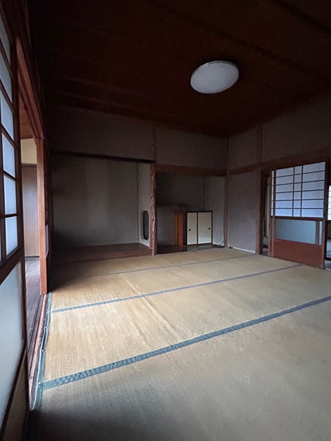 玉野市山田の和室|1階中央和室8.0帖