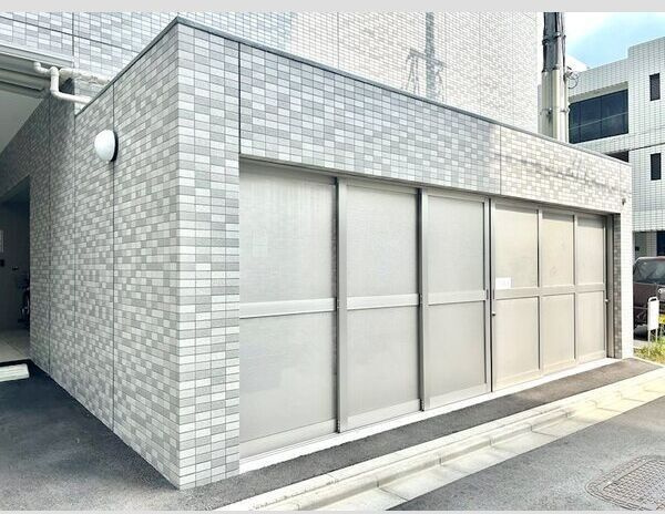 エスリード泉プライムのロビー