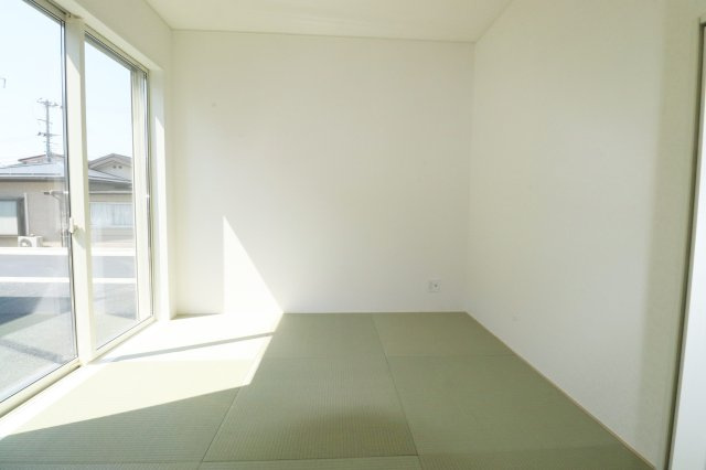 郡山市昭和1丁目第9　　　2号棟　　　芳賀小学校、郡山第４中学区の和室