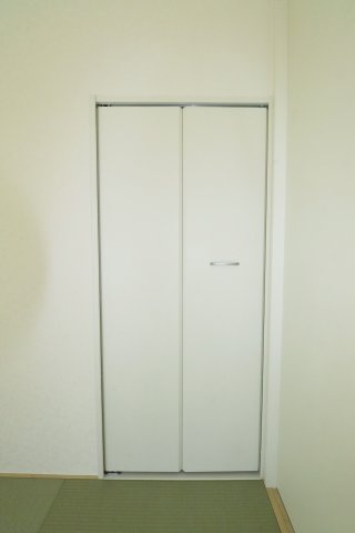 郡山市昭和1丁目第9　　　2号棟　　　芳賀小学校、郡山第４中学区の収納