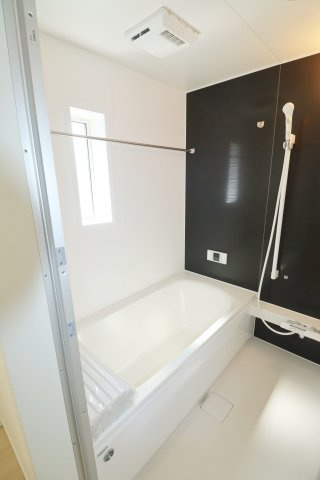 郡山市昭和1丁目第9　　　2号棟　　　芳賀小学校、郡山第４中学区の浴室