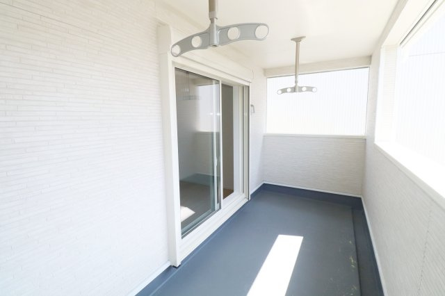 郡山市昭和1丁目第9　　　2号棟　　　芳賀小学校、郡山第４中学区のバルコニー